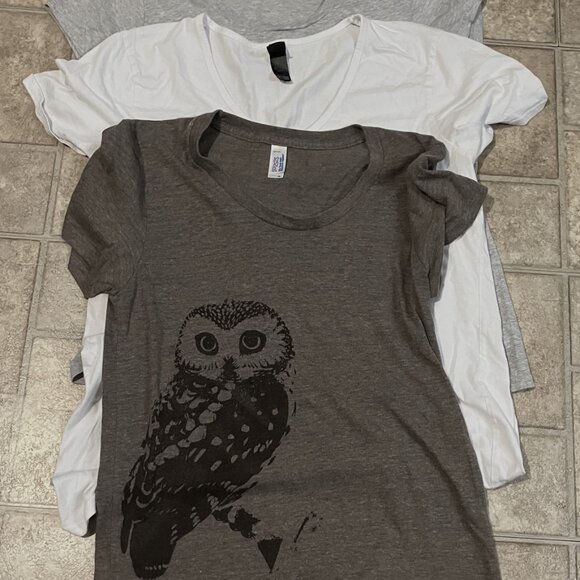 3  OWL motif Ladies T-Shirts - gray/white/dark grey, Sz XL pre-owned GREAT SHAPE - Picture 5 of 10